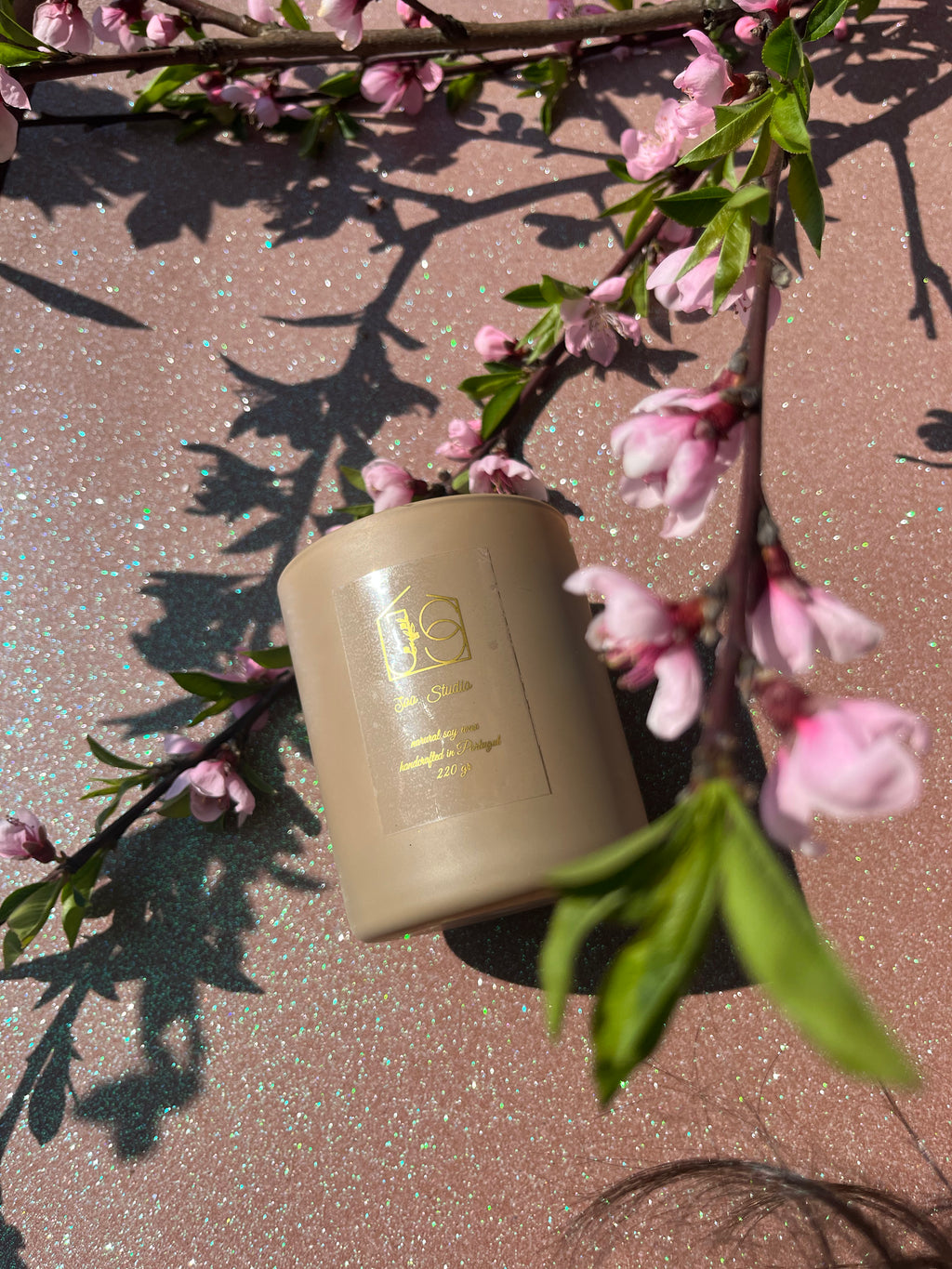 golden honey candle