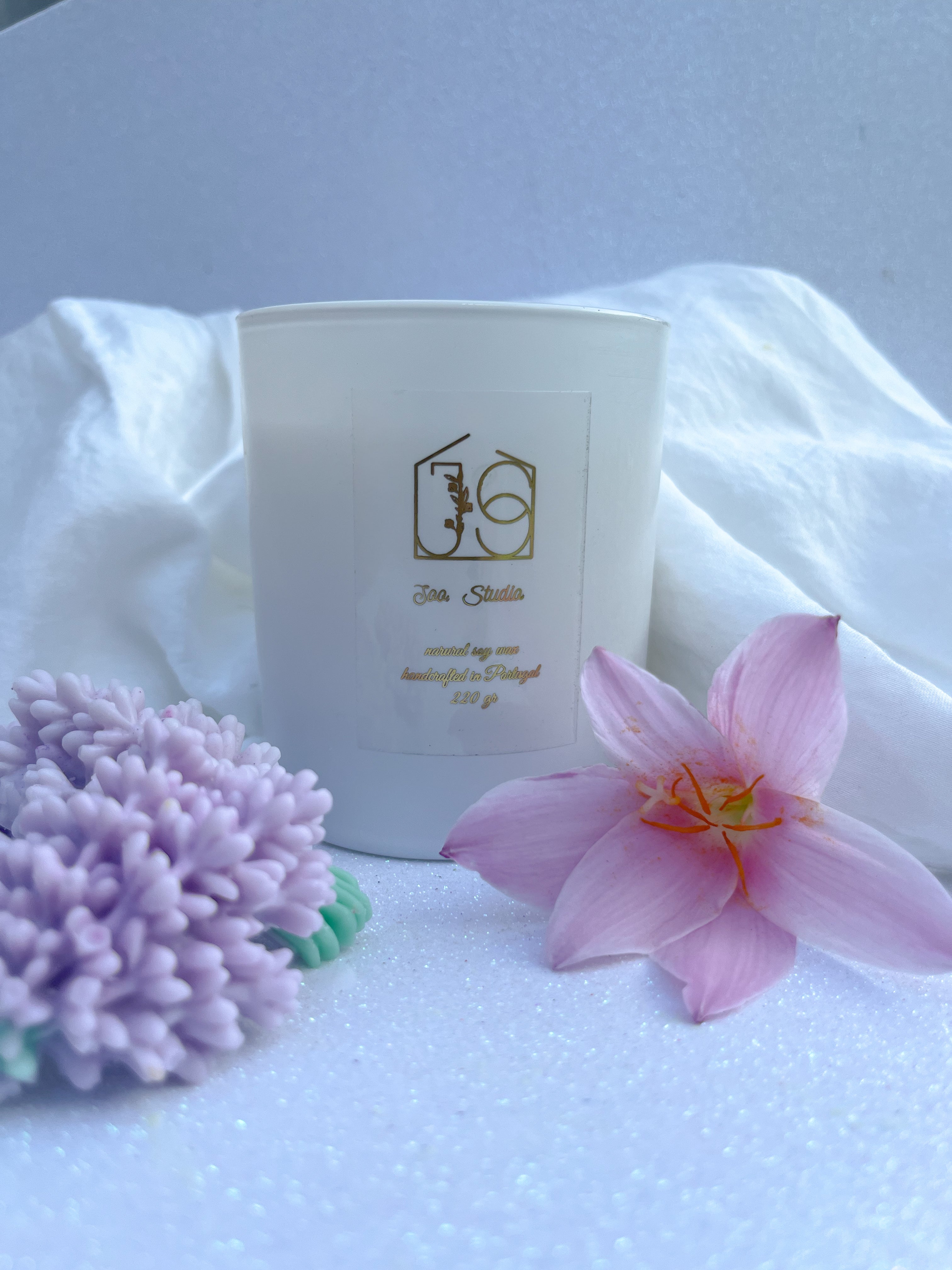 slow moment candle